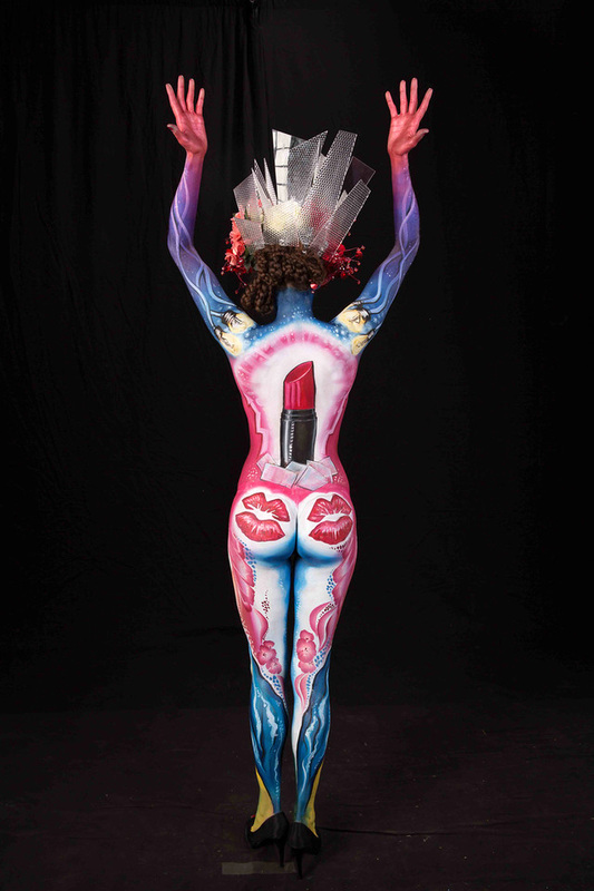 Empowering body painting - Body painting artist Riina Laine
